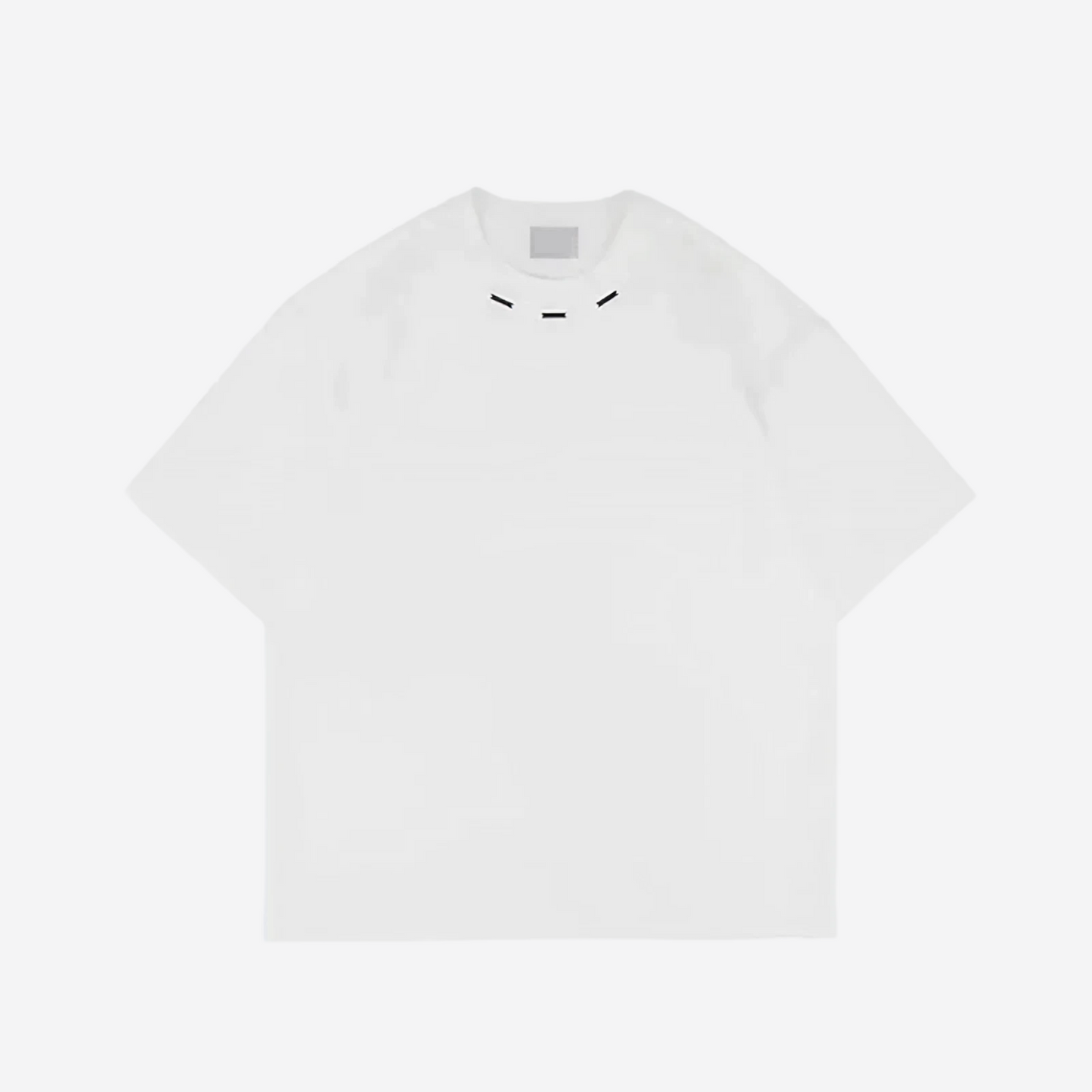 Футболка оверсайз с металлическими деталями - белая